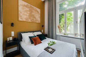 Louvre Studios - LoftAffair