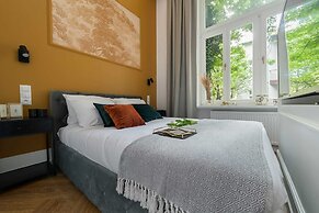 Louvre Studios - LoftAffair