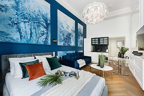 Louvre Studios - LoftAffair