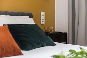 Louvre Studios - LoftAffair