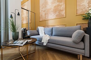 Louvre Studios - LoftAffair