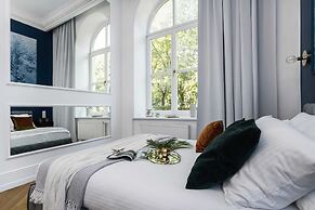 Louvre Studios - LoftAffair