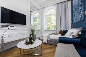 Louvre Studios - LoftAffair