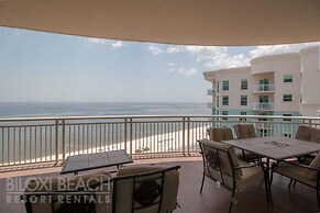 Legacy Towers I Penthouse