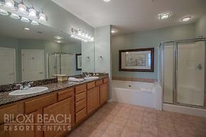 Legacy Towers I Penthouse