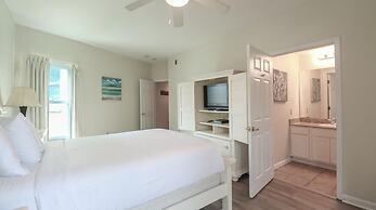 Legacy Towers I Deluxe