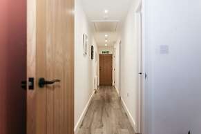 Strawberry Line, Flat 1