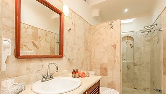 Sacbe by Stella Rentals