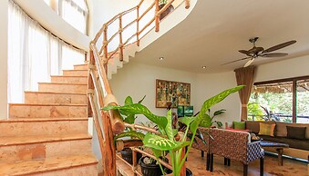 Sacbe by Stella Rentals