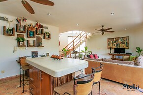 Sacbe by Stella Rentals