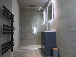 House Of Juniper - The Manse