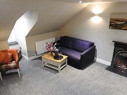 House Of Juniper - The Manse