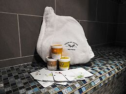 House Of Juniper - The Manse