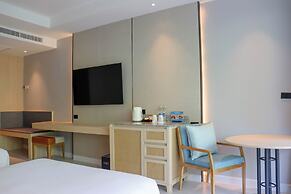 Holiday Ao Nang Beach Resort Krabi