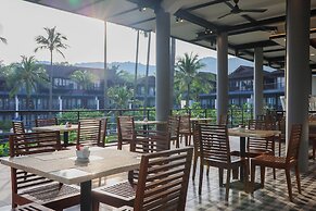 Holiday Ao Nang Beach Resort Krabi