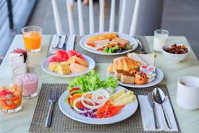 Holiday Ao Nang Beach Resort Krabi