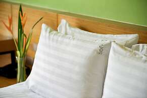 Holiday Ao Nang Beach Resort Krabi