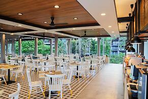 Holiday Ao Nang Beach Resort Krabi