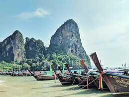 Holiday Ao Nang Beach Resort Krabi