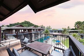 Holiday Ao Nang Beach Resort Krabi