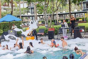 Holiday Ao Nang Beach Resort Krabi