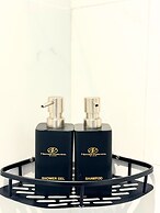 Northern Charm Hotel