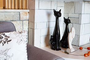 Villa Litsa Large Private Pool Walk to Beach Sea Views A C Wifi