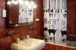 Villa Litsa Large Private Pool Walk to Beach Sea Views A C Wifi