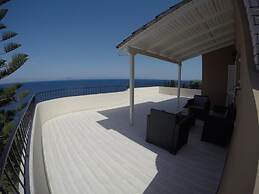 Villa Litsa Large Private Pool Walk to Beach Sea Views A C Wifi
