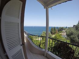 Villa Litsa Large Private Pool Walk to Beach Sea Views A C Wifi