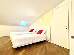 Large modern 2-storey house in the heart of Verona