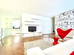 Large modern 2-storey house in the heart of Verona