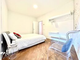 Large modern 2-storey house in the heart of Verona