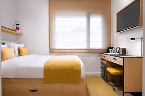 Hotel BFRESH - Pool - Fitness - Padel - By Oporto Collection - Private