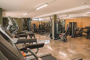 Hotel BFRESH - Pool - Fitness - Padel - By Oporto Collection - Private