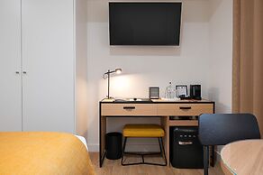 Hotel BFRESH - Pool - Fitness - Padel - By Oporto Collection - Private