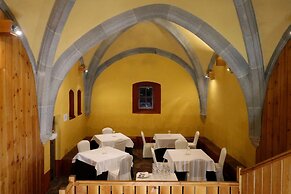 Hotel Monasterio Rocamador