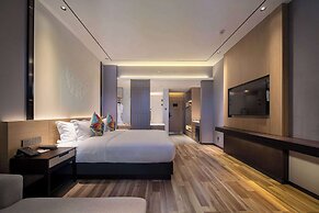 Ramada by Wyndham Guilin Yangshuo Resort