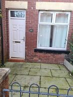 Lovely 2-bed House in Bolton Greater Manchester