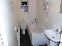 Lovely 2-bed House in Bolton Greater Manchester