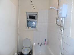Lovely 2-bed House in Bolton Greater Manchester