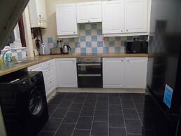 Lovely 2-bed House in Bolton Greater Manchester