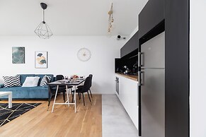 Riva Verona by Renters Prestige