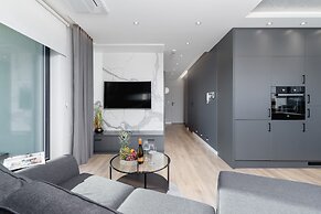 Mogilska Apartments by Renters Prestige