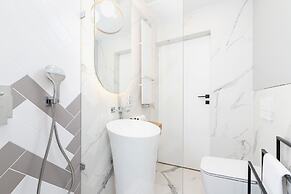 Mogilska Apartments by Renters Prestige