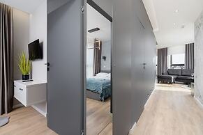 Mogilska Apartments by Renters Prestige