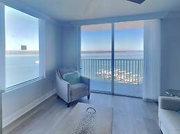 Lovers Key Resort by VTrips