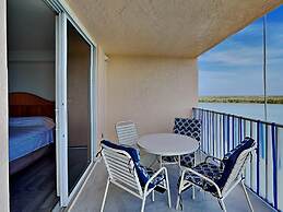 Lovers Key Resort by VTrips