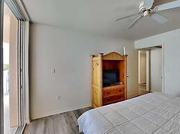 Lovers Key Resort by VTrips