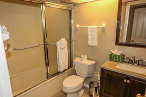 Ocean Harbor by VTrips